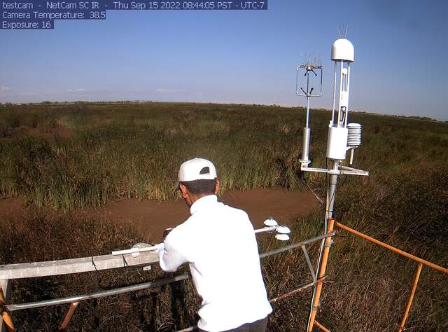 Kanishka cleaning radiometers